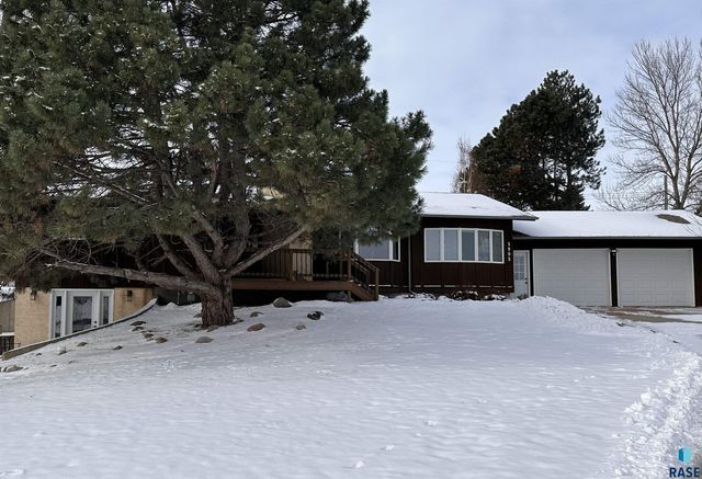 3905 N Longview Ave Avenue, Sioux Falls, SD 57107