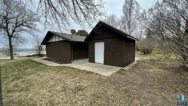 3905 N Longview Ave Avenue, Sioux Falls, SD 57107