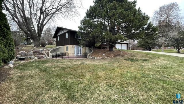 3905 N Longview Ave Avenue, Sioux Falls, SD 57107