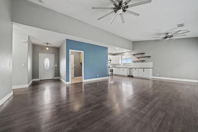 1938 Blake Ln, Valley Springs, CA 95252