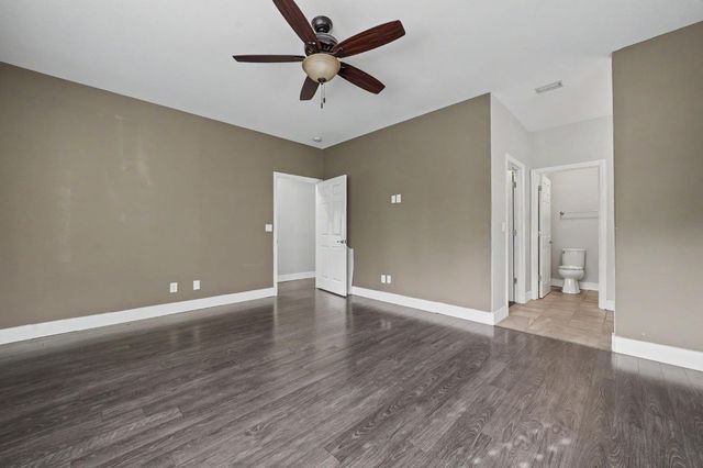 1938 Blake Ln, Valley Springs, CA 95252