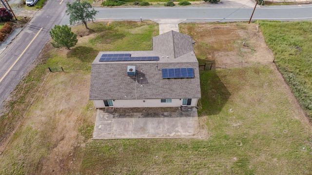 1938 Blake Ln, Valley Springs, CA 95252