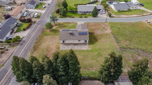 1938 Blake Ln, Valley Springs, CA 95252