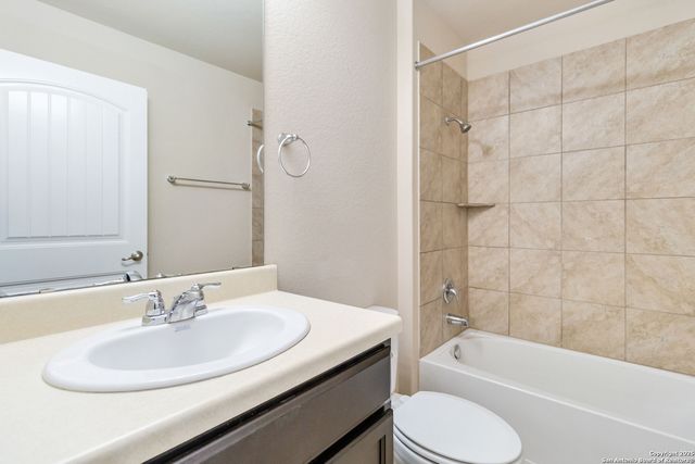 11630 Boyd Bay, San Antonio, TX 78221