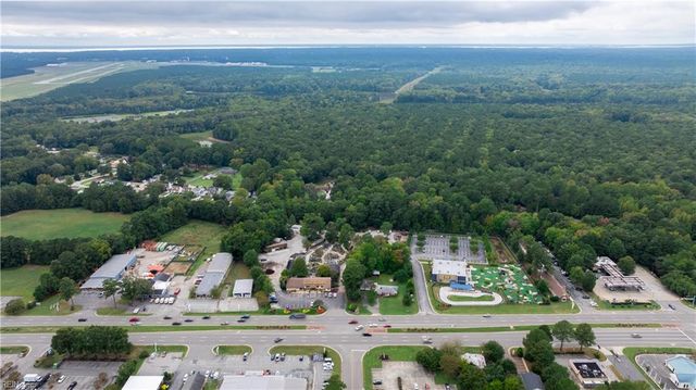 4933 George Washington Mem Hwy, Yorktown, VA 23692