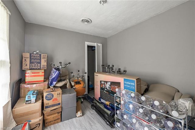 4933 George Washington Mem Hwy, Yorktown, VA 23692