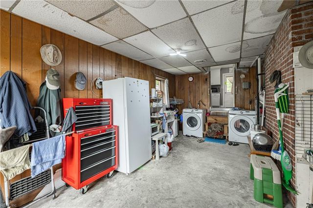 4933 George Washington Mem Hwy, Yorktown, VA 23692