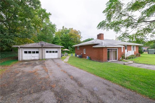 4933 George Washington Mem Hwy, Yorktown, VA 23692