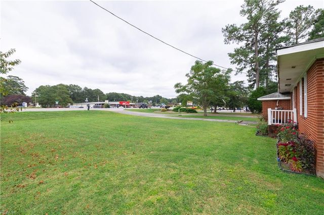 4933 George Washington Mem Hwy, Yorktown, VA 23692