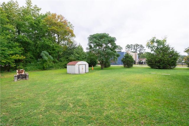 4933 George Washington Mem Hwy, Yorktown, VA 23692