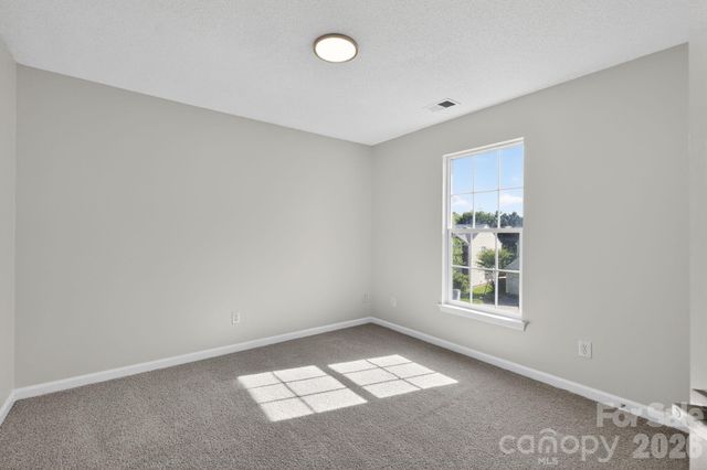 5107 Bentgrass Run Drive, Charlotte, NC 28269