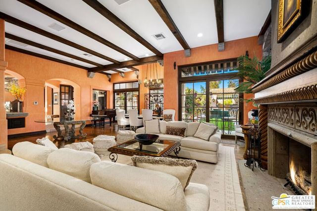 32 Clancy Lane, Rancho Mirage, CA 92270