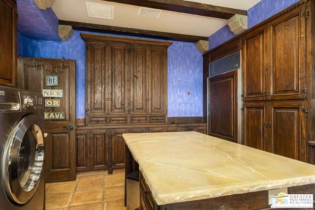 32 Clancy Lane, Rancho Mirage, CA 92270