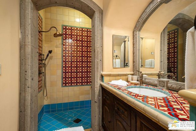 32 Clancy Lane, Rancho Mirage, CA 92270