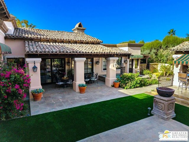 32 Clancy Lane, Rancho Mirage, CA 92270