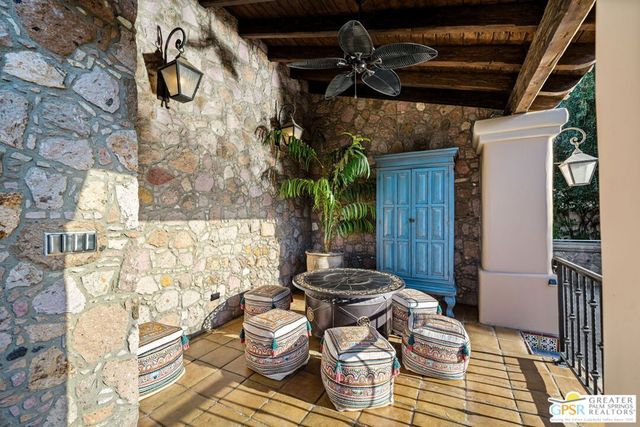 32 Clancy Lane, Rancho Mirage, CA 92270