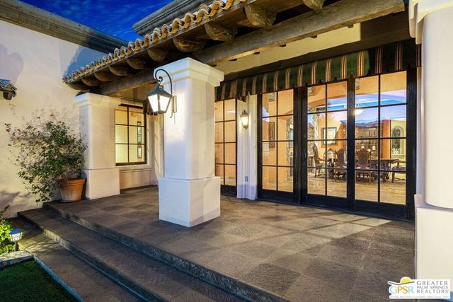 32 Clancy Lane, Rancho Mirage, CA 92270