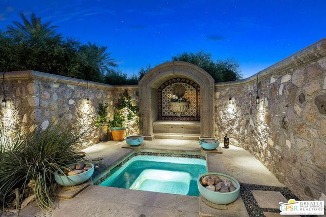 32 Clancy Lane, Rancho Mirage, CA 92270