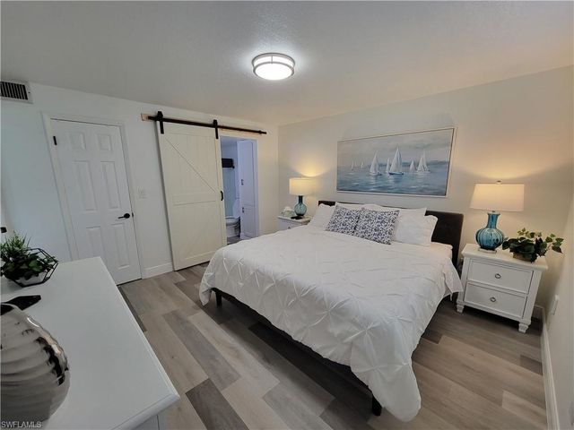 200 Forest Lakes BLVD # 111, Naples, FL 34105