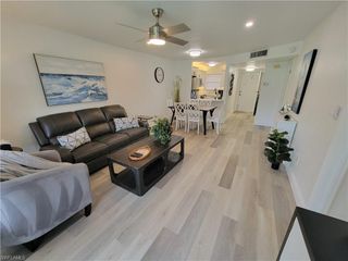 200 Forest Lakes BLVD # 111, Naples, FL 34105