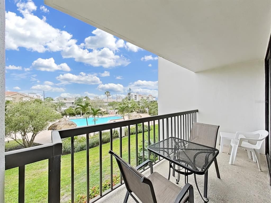 Image 14 of property listing at 400 ISLAND WAY 203, Clearwater Beach, FL 33767