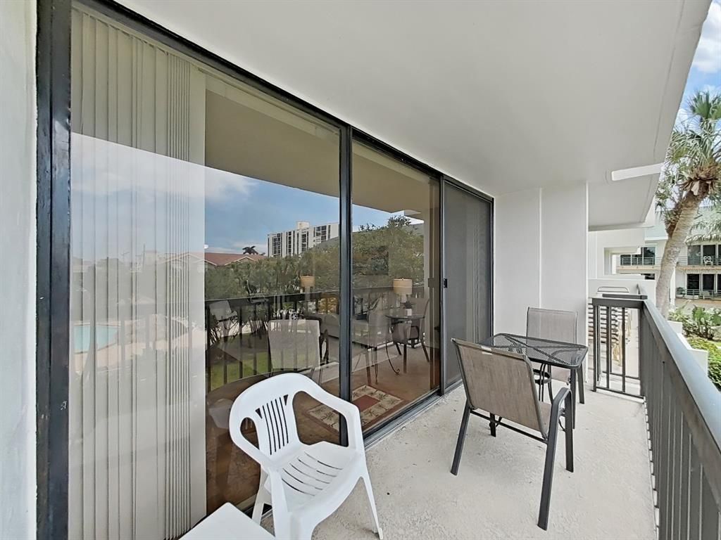 Image 15 of property listing at 400 ISLAND WAY 203, Clearwater Beach, FL 33767