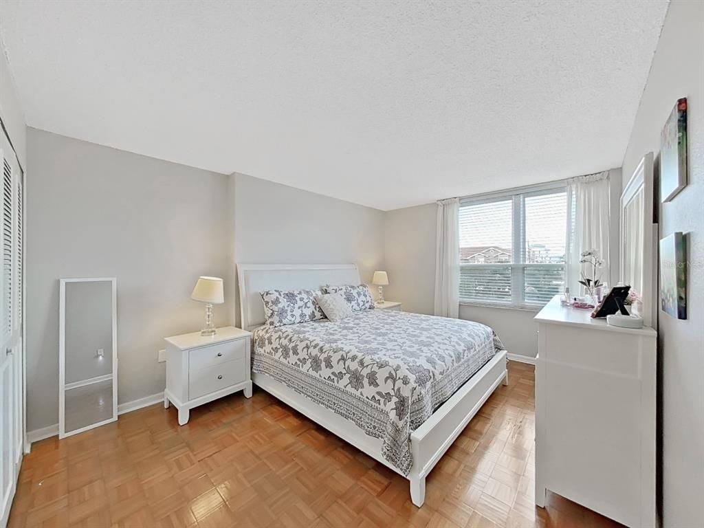 Image 24 of property listing at 400 ISLAND WAY 203, Clearwater Beach, FL 33767