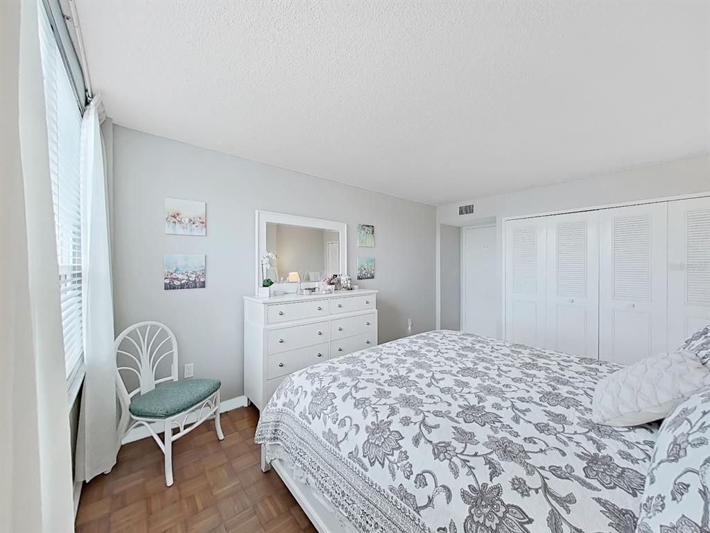 Image 26 of property listing at 400 ISLAND WAY 203, Clearwater Beach, FL 33767