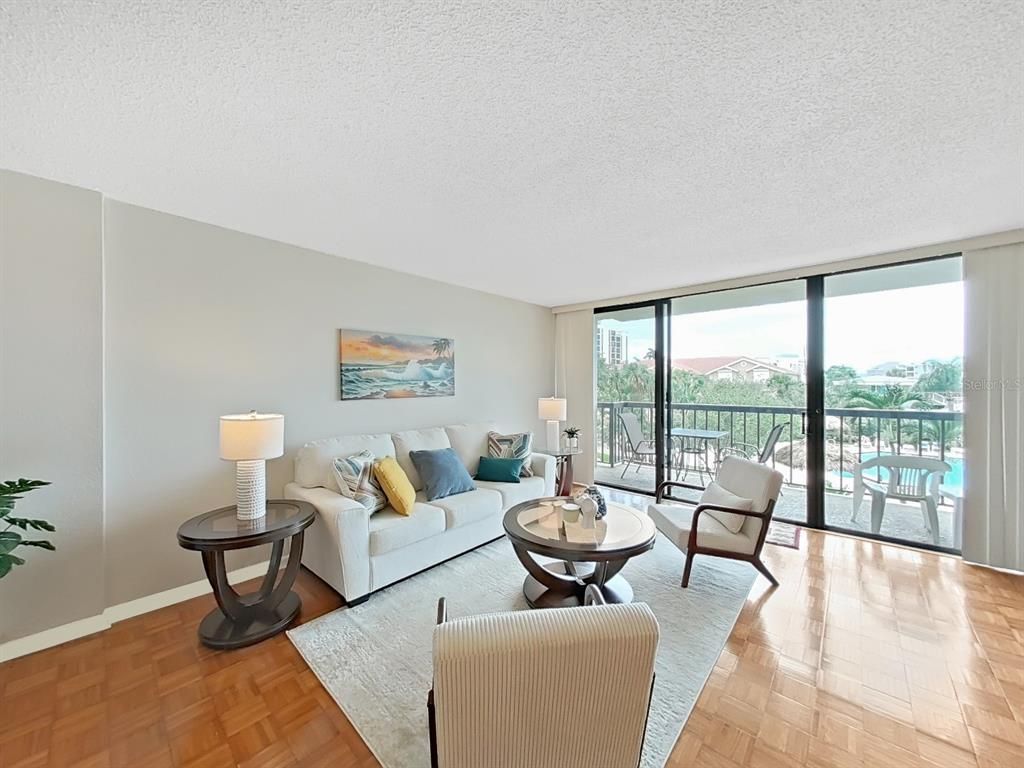 Image 9 of property listing at 400 ISLAND WAY 203, Clearwater Beach, FL 33767