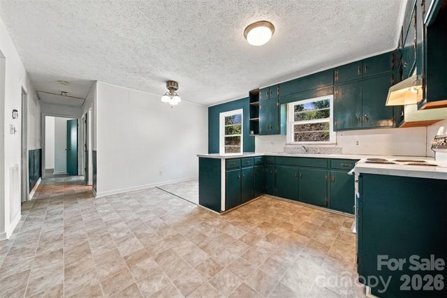 3490 Greentree Acres Road, Valdese, NC 28690