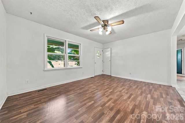 3490 Greentree Acres Road, Valdese, NC 28690