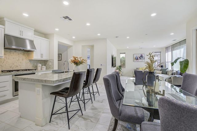 5882 Beechwood Loop, Dublin, CA 94568