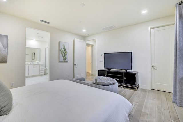 5882 Beechwood Loop, Dublin, CA 94568