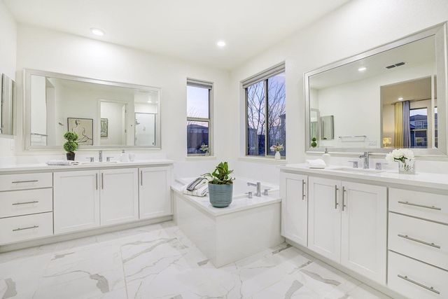 5882 Beechwood Loop, Dublin, CA 94568