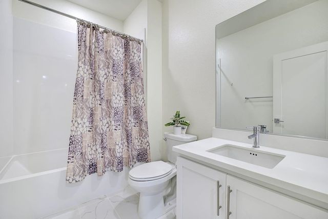 5882 Beechwood Loop, Dublin, CA 94568