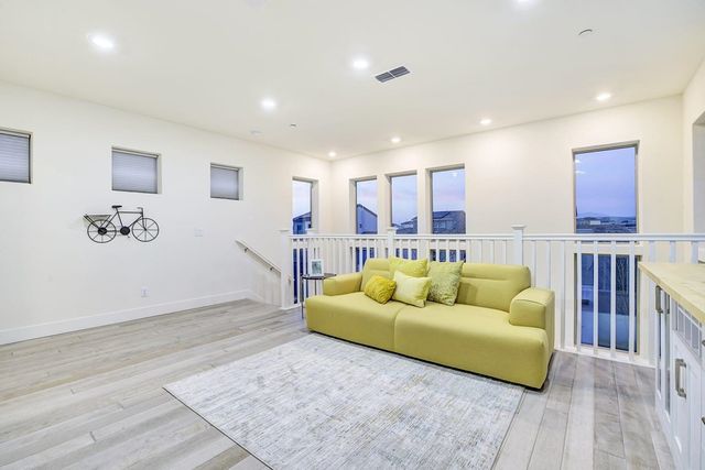 5882 Beechwood Loop, Dublin, CA 94568