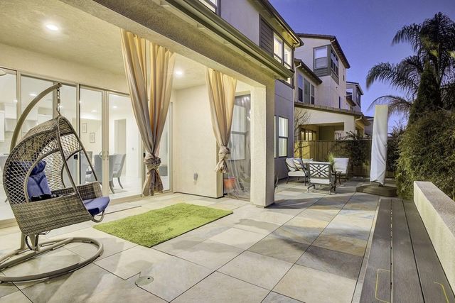 5882 Beechwood Loop, Dublin, CA 94568