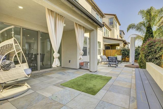 5882 Beechwood Loop, Dublin, CA 94568