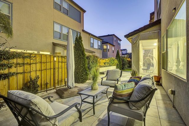 5882 Beechwood Loop, Dublin, CA 94568