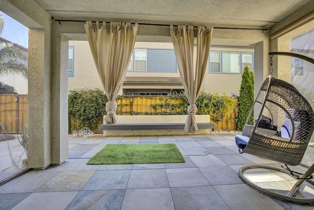 5882 Beechwood Loop, Dublin, CA 94568