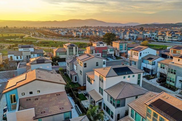 5882 Beechwood Loop, Dublin, CA 94568