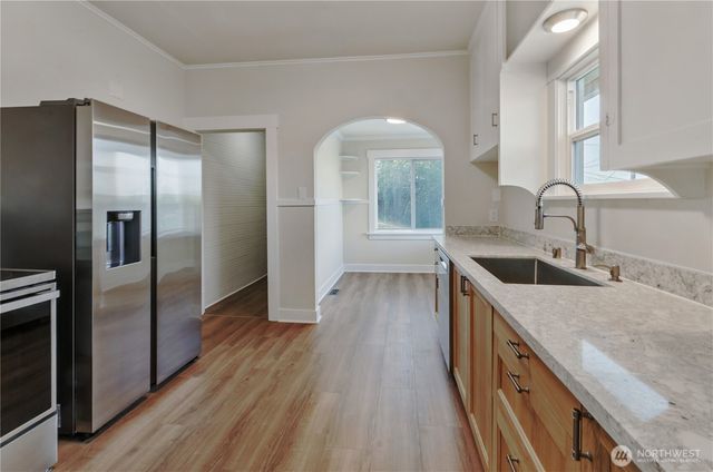 1427 E Fairbanks Street, Tacoma, WA 98404