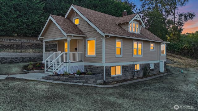 1427 E Fairbanks Street, Tacoma, WA 98404