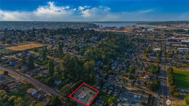 1427 E Fairbanks Street, Tacoma, WA 98404