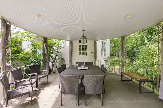 390 Hazel Avenue, Highland Park, IL 60035