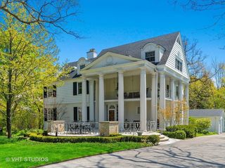 390 Hazel Avenue, Highland Park, IL 60035