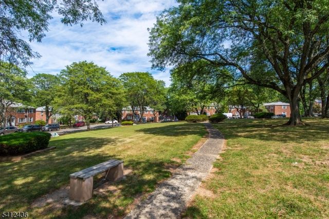 19 Wedgewood Drive 79, Verona Twp., NJ 07044