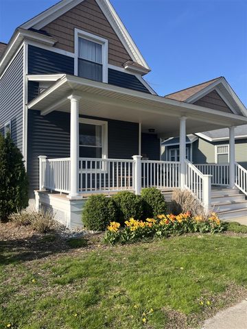 209 W 15th Street, Holland, MI 49423