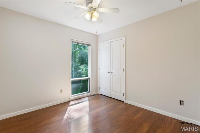4962 Deepwood Court, St Louis, MO 63128