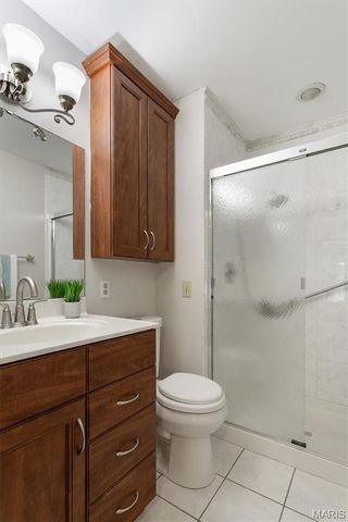 4962 Deepwood Court, St Louis, MO 63128